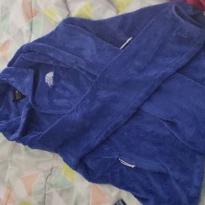 Blue North Face sweater